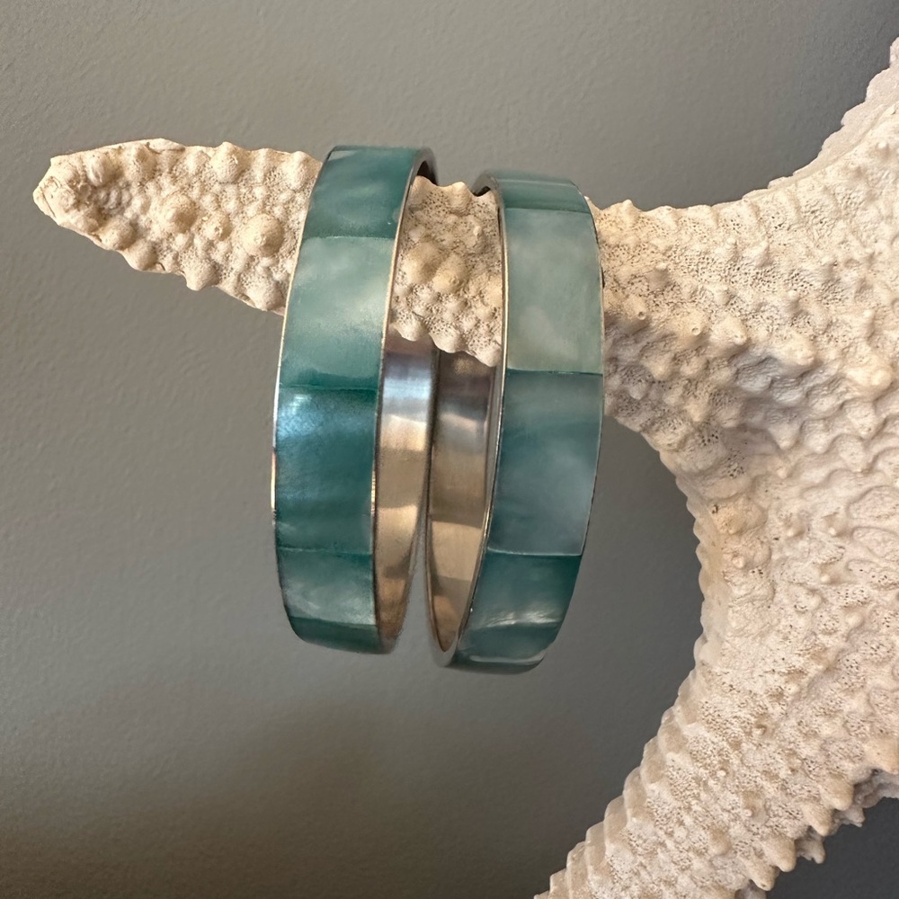 Blue Shell Bracelet Set - Picture 4 of 8